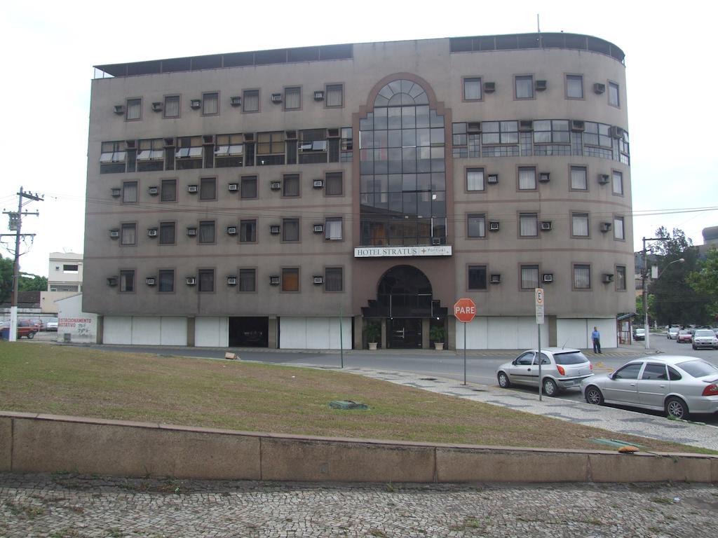 Stratus Vila Hotel Volta Redonda Exteriör bild